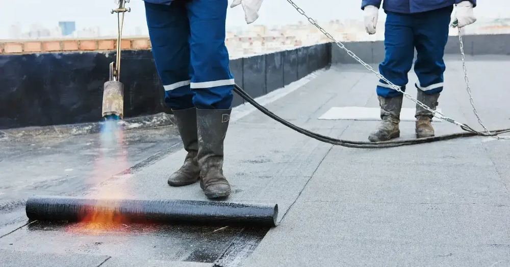 Torch Down vs TPO for Studio City Flat Roof in Studio City (Part 2)