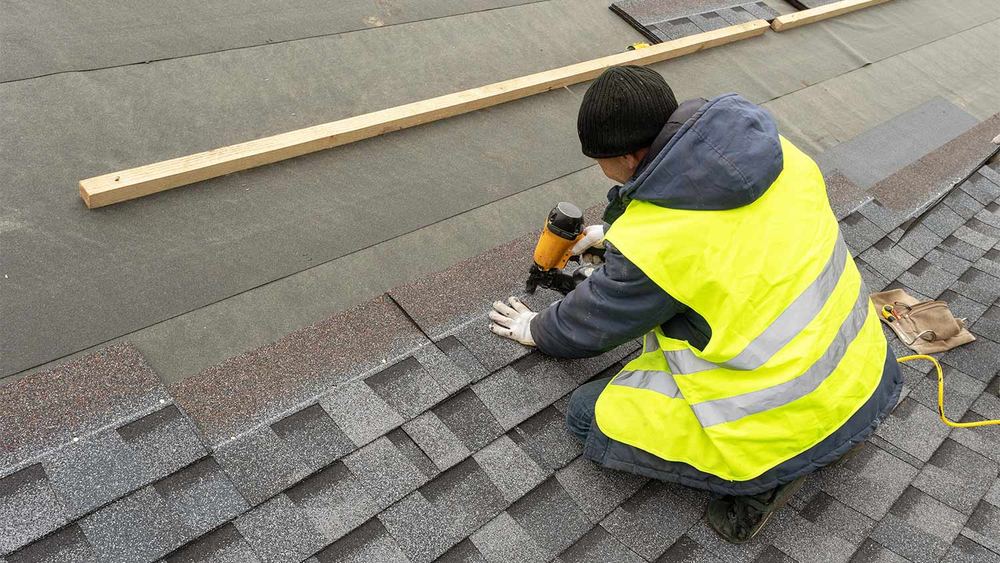 Solar Panels and Roof Maintenance: Hollywood Hills Edition