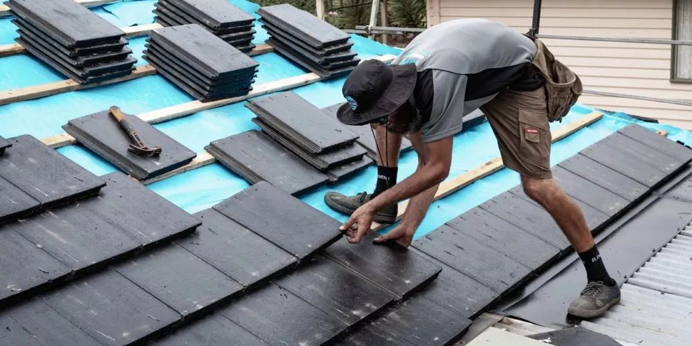 What a Tile Re-Felt Costs in Studio City — Long-Term View